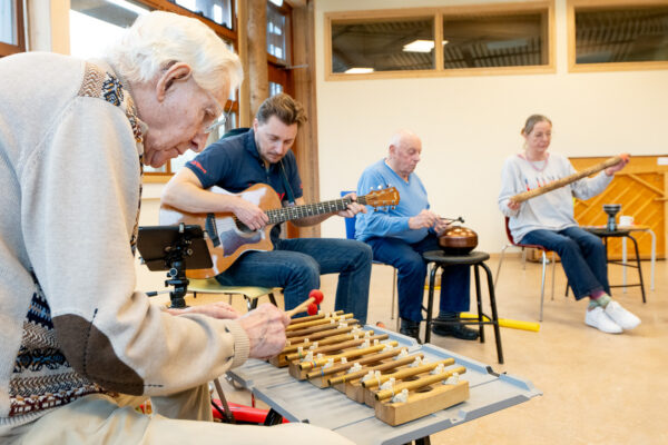 Muziek en dans in het Stadhuus tijdens Wereld Alzheimer Dag in Lochem